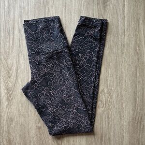 Women’s Lululemon Align High-Rise Pant 28” in Black & Pink Floral Pattern